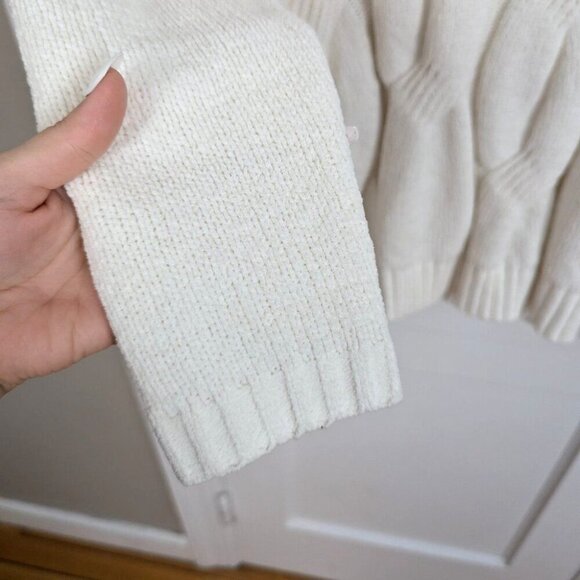 J. Jill | Cream Cable Knit Chenille Sweater Size Petite Small - Picture 3 of 7
